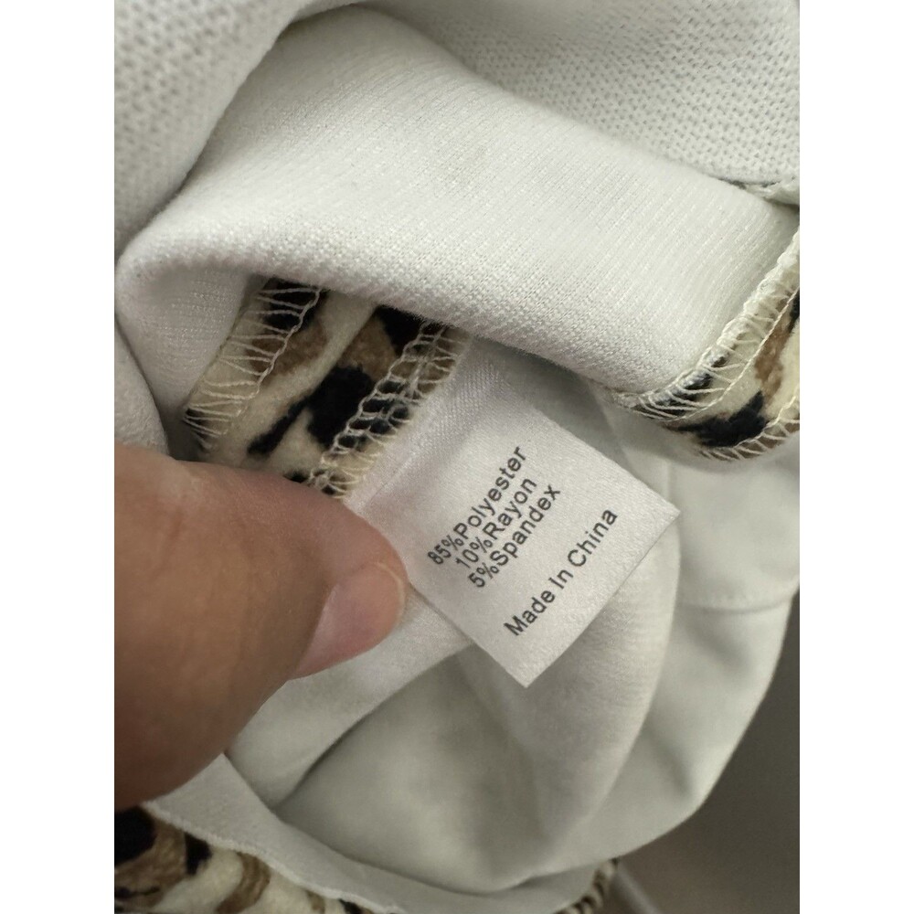 Tuckernuck Ashford Leopard Print Pants Size Large Side Zip Ankle Straight Womens - Picture 8 of 8